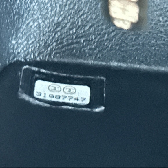 100% Authentic Chanel lambskin quilted  mini rectangular flap - Picture 8 of 15